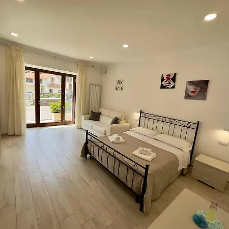 Santa Rita Apartment *
