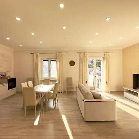 Santa Rita Apartment